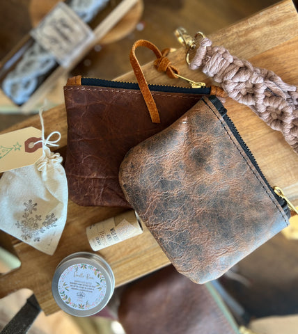 Leather coin purse gift set (brown ) NO WRISLET